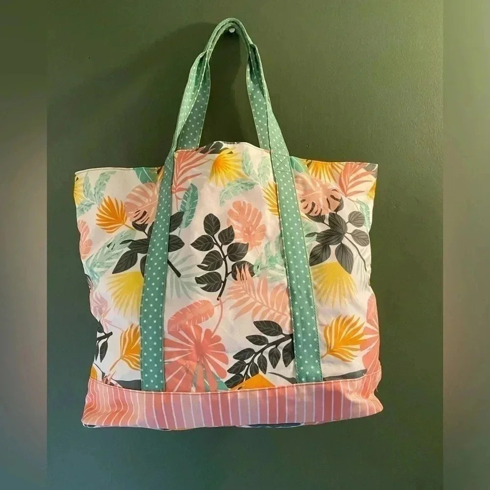 Matilda Jane summer floral beach bag